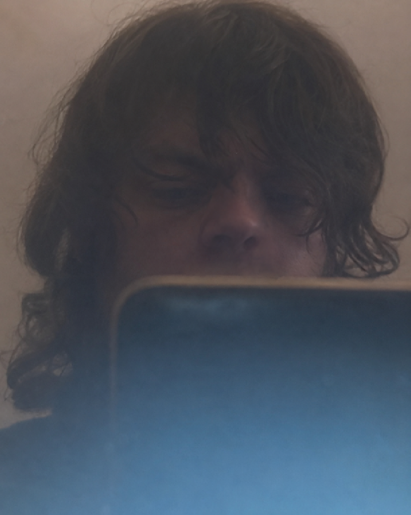 Ugly tranny face of Evalyn Groomer